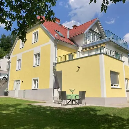 Gaestehaus Landgraf *