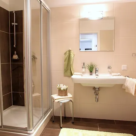 Gaestehaus Landgraf Apartman Übelbach