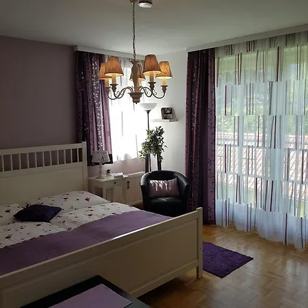 Gaestehaus Landgraf Apartment *